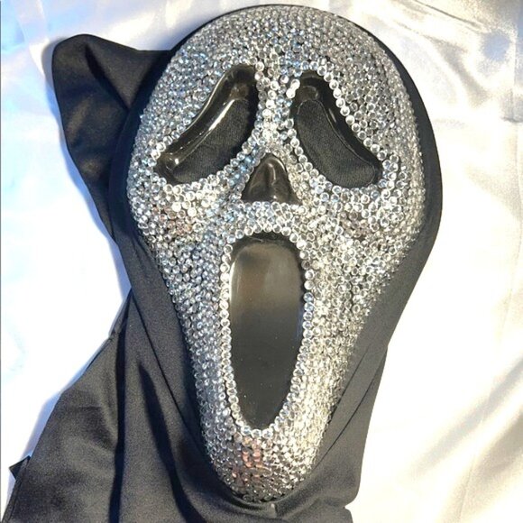 Fun World Accessories - Crystal Embellished Black Ghost Mask